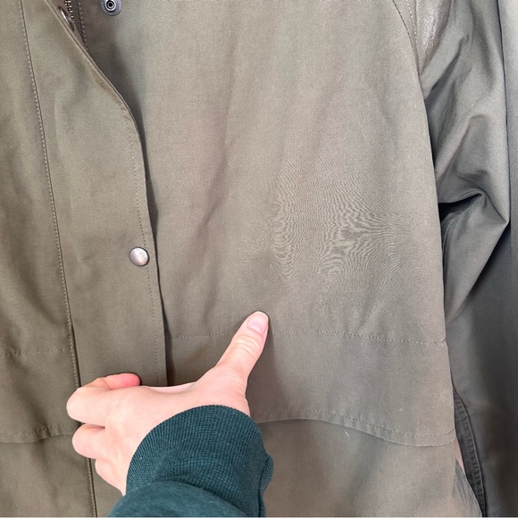 Uniqlo Women’s Loose Hooded Parka - Picture 6 of 14